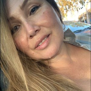 Meet your Posher, Rose